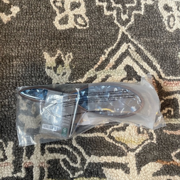 Living Proof Smoothing Boar Bristle Hair Brush - Picture 6 of 6